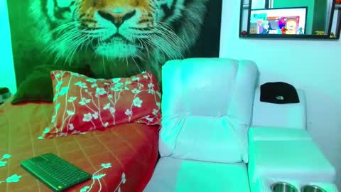 michell_myers online show from 02/02/25, 12:30