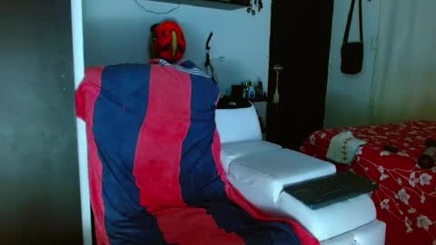 michell_myers online show from 02/15/25, 11:14