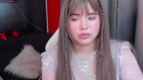michell_petty01 online show from 01/09/25, 01:56