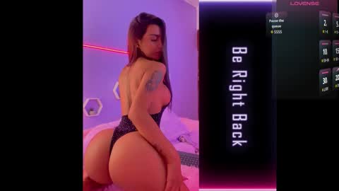 michelle_madson_ online show from 10/21/25, 11:05