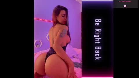 michelle_madson_ online show from 10/24/25, 01:29