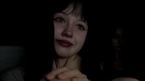 Snapshot of michelle_neely chatting on 10/06/25, 09:12 michelle_neely online show from 10/06/25, 09:12