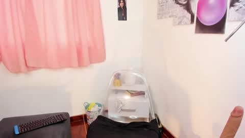 Michelle online show from 03/06/25, 03:24