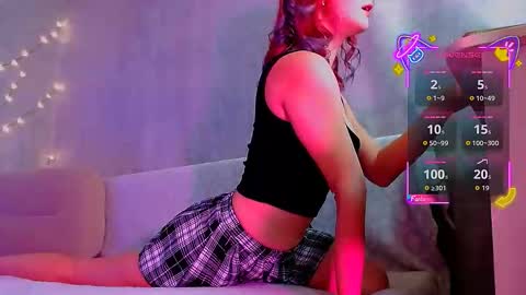 Snapshot of michelleevie chatting on 11/12/25, 06:30 Agatha online show from 11/12/25, 06:30