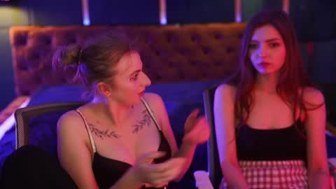 Snapshot of michelleinlove4u chatting on 02/22/25, 03:25 Michelle online show from 02/22/25, 03:25