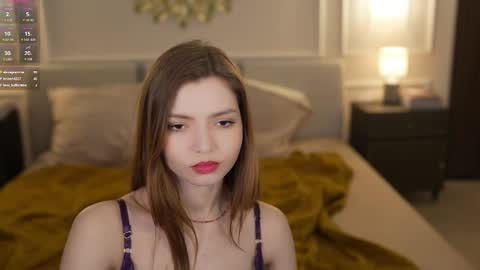 Snapshot of michelleinlove4u chatting on 02/28/25, 05:48 Michelle online show from 02/28/25, 05:48