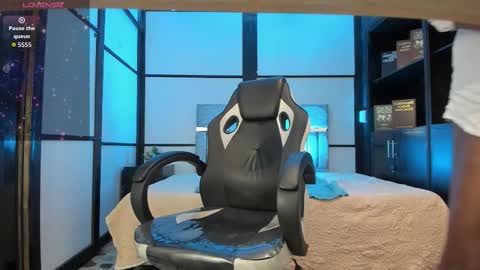 michellepreston_ online show from 02/02/26, 12:04