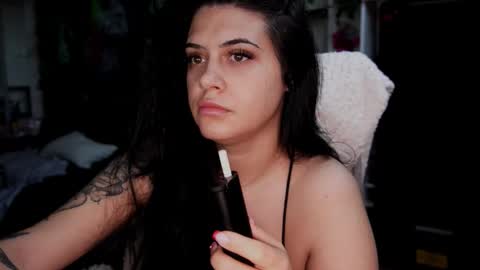 michellerossee online show from 11/27/25, 08:16