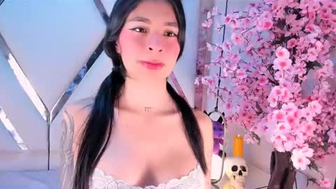 Michelle  online show from 06/09/26, 10:21