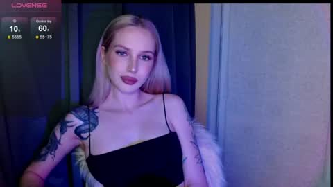 Snapshot of michellevelour chatting on 07/02/26, 05:41 Michelle online show from 07/02/26, 05:41