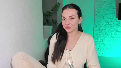 Michellee online show from 01/16/26, 02:43