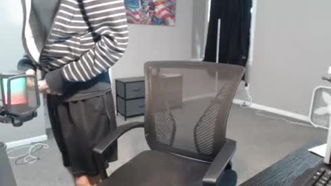 michigan9000 online show from 10/12/25, 04:06