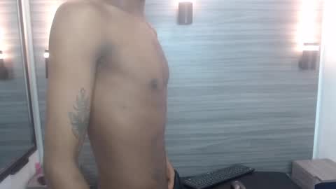 Snapshot of mick_storm chatting on 10/14/25, 03:57 Mick storm online show from 10/14/25, 03:57