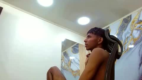 Snapshot of mick_storm chatting on 10/21/25, 06:30 Mick storm online show from 10/21/25, 06:30