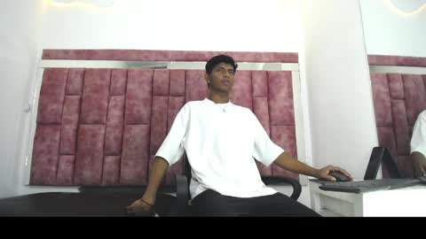 Mick storm online show from 04/10/26, 06:12