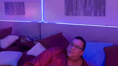 Snapshot of mickeyshyne69 chatting on 01/15/25, 12:19 Mickey online show from 01/15/25, 12:19