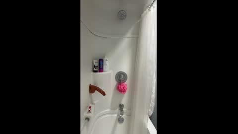 Snapshot of mickeyshyne69 chatting on 03/03/25, 01:10 Mickey online show from 03/03/25, 01:10