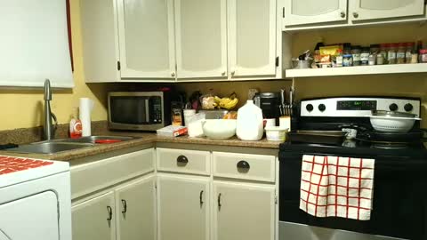 Snapshot of mickeyshyne69 chatting on 03/05/25, 08:53 Mickey online show from 03/05/25, 08:53