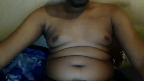 Snapshot of mickkzzx chatting on 01/01/25, 05:55 mickkzzx online show from 01/01/25, 05:55