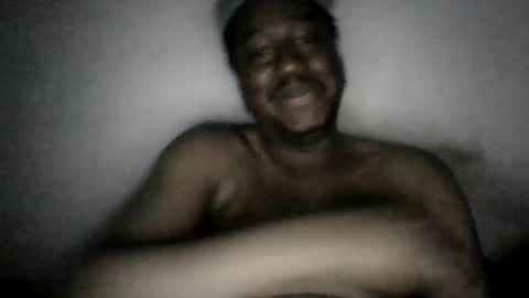 Snapshot of mickkzzx chatting on 03/09/25, 06:32 mickkzzx online show from 03/09/25, 06:32