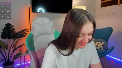 Snapshot of micky___love chatting on 05/11/26, 07:00 micky___love online show from 05/11/26, 07:00