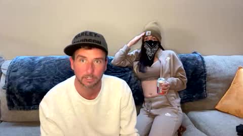 Adventures of MnM4ever online show from 11/10/25, 04:22