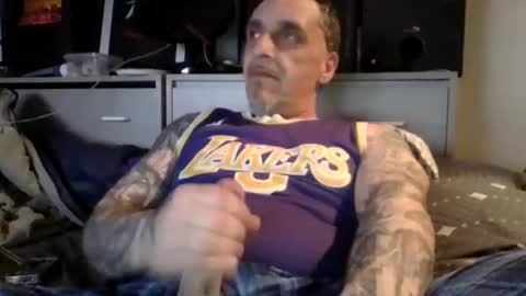 middle123456783939 online show from 04/20/26, 05:10