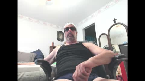midlife_nowife321 online show from 11/16/25, 05:40