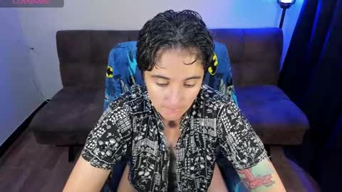 Blue online show from 02/12/25, 03:18