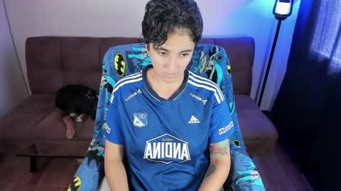 Blue online show from 04/23/26, 03:36