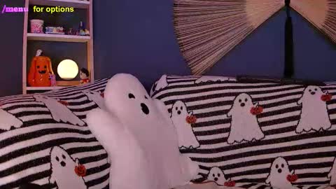 Rain online show from 10/24/25, 04:31