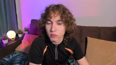 Max online show from 01/11/26, 04:12