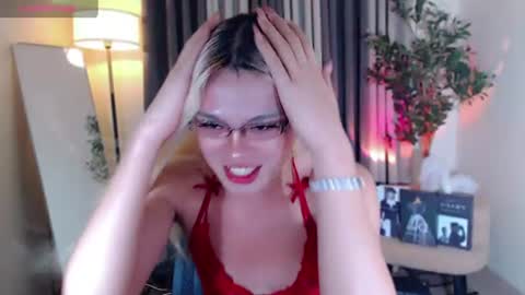 Marie Antoinette online show from 07/07/26, 07:23
