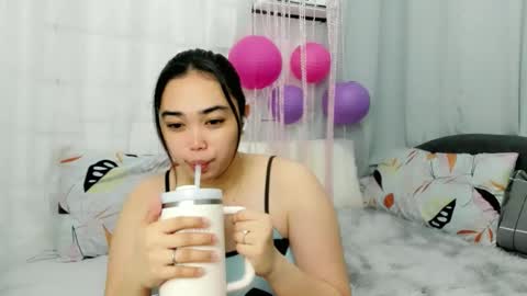 Bunny 3 online show from 12/05/25, 04:25