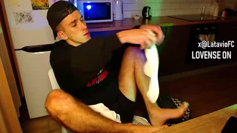 Snapshot of midnighter__ chatting on 09/22/25, 08:11 Alexey or just Alex online show from 09/22/25, 08:11