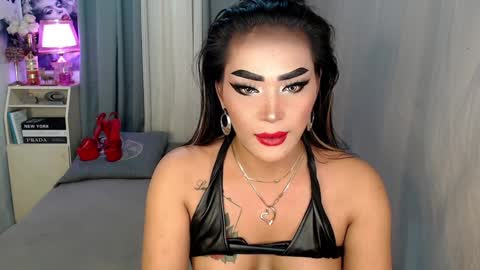 Snapshot of midnightraven27 chatting on 02/24/25, 12:20  Dont forget to follow online show from 02/24/25, 12:20