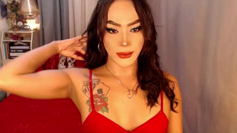 Snapshot of midnightraven27 chatting on 10/27/25, 08:51  Dont forget to follow online show from 10/27/25, 08:51