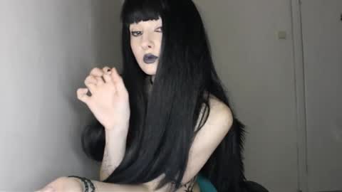 midnightsiren online show from 03/04/26, 11:00