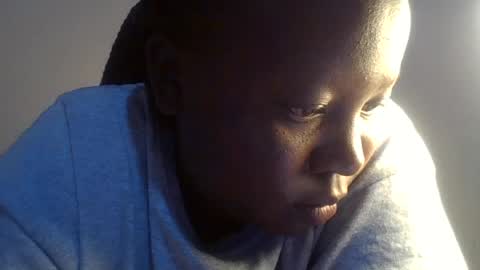 Snapshot of midnightt_curves chatting on 06/15/26, 09:39 midnightt_curves online show from 06/15/26, 09:39