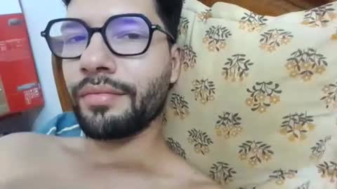 Snapshot of midoumas1 chatting on 09/13/25, 02:17 Sam online show from 09/13/25, 02:17