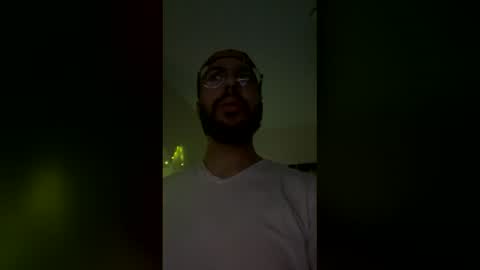 Snapshot of midoxx888 chatting on 04/16/26, 10:12 midoxx888 online show from 04/16/26, 10:12