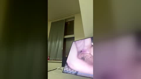 Snapshot of midoxx888 chatting on 05/11/26, 02:50 midoxx888 online show from 05/11/26, 02:50