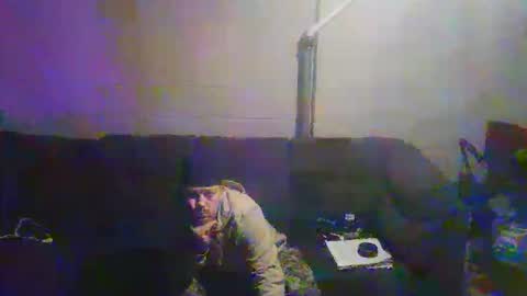 Snapshot of midtownhustler chatting on 11/26/25, 08:04 midtownhustler online show from 11/26/25, 08:04