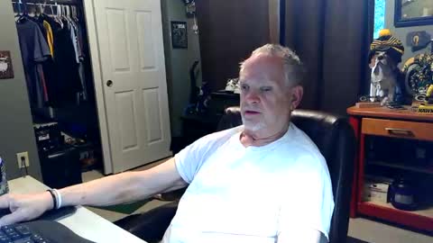 midwestdad09 online show from 05/16/26, 12:48