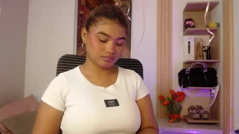 Snapshot of miel_alisha chatting on 05/30/26, 01:30 miel online show from 05/30/26, 01:30