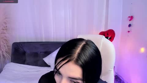 miel_gomez online show from 02/25/25, 08:19