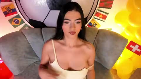 Snapshot of miel_gomez chatting on 07/01/26, 10:20 miel_gomez online show from 07/01/26, 10:20