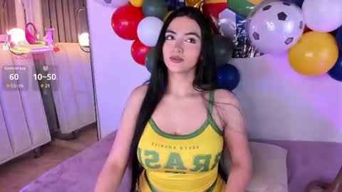 Snapshot of miel_gomez chatting on 07/10/26, 11:46 miel_gomez online show from 07/10/26, 11:46