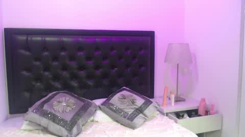 Migatica johnson12 online show from 05/26/26, 03:02