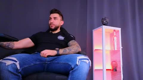 MightyAaron online show from 03/07/25, 03:40